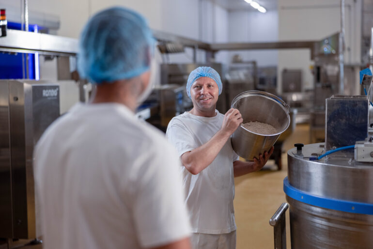 MEGGLE Bakery_FaLet.jpg