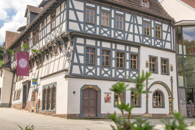 lutherhaus-eisenach-aussen02-bbsmedien-anna-lena-thamm(3).jpg